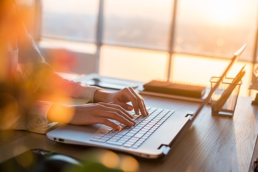 זארה אונליין נשים